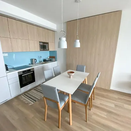 Apartment Platan Garden 101 *